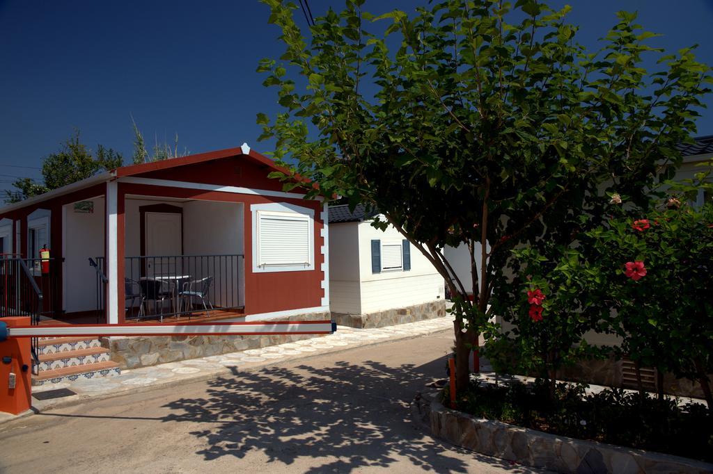Camping Los Pinos เพนิสโคลา ภายนอก รูปภาพ